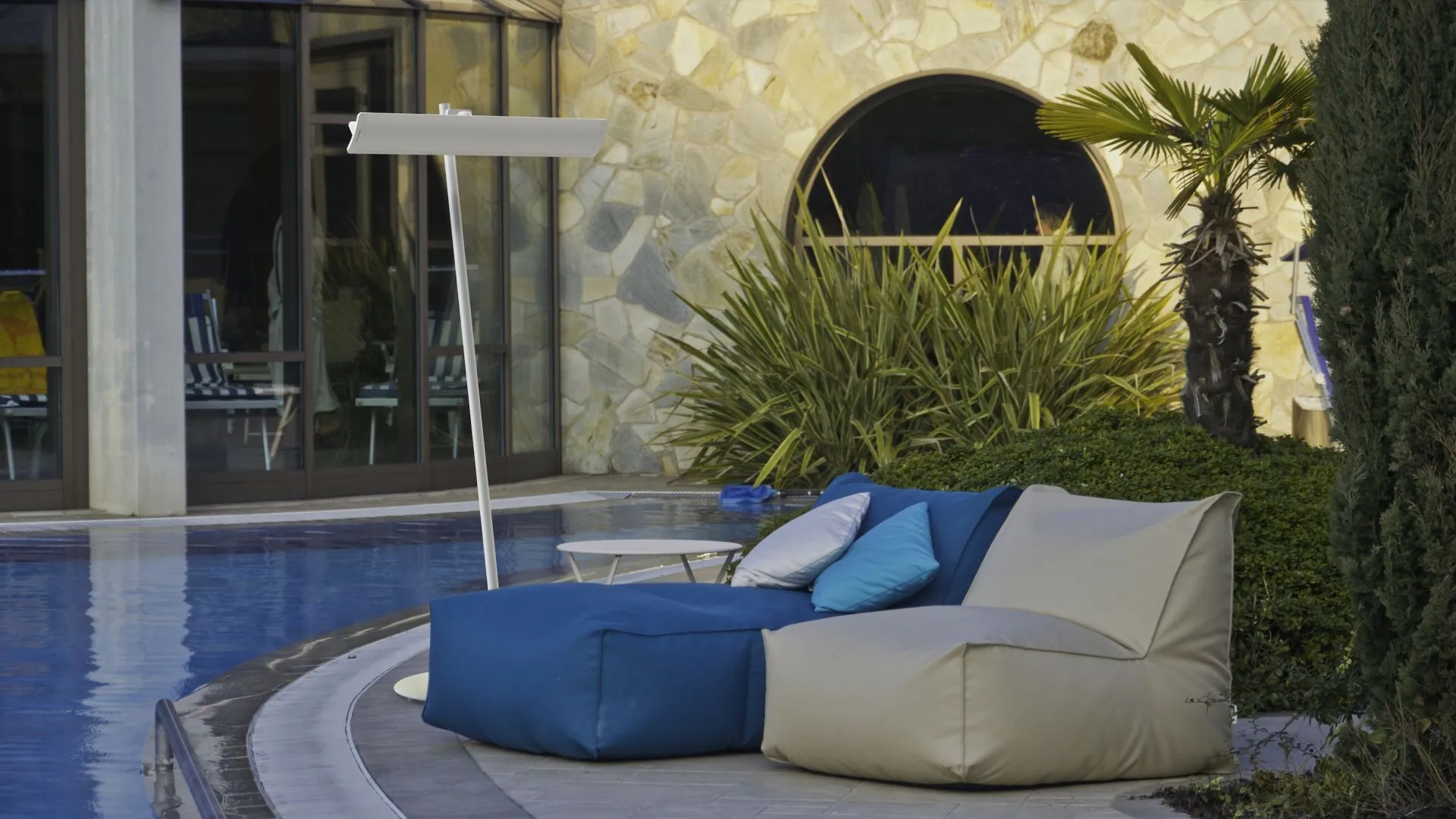 HEATSCOPE STAND Blanco Piscina y Jardín HEATSCOPE® STAND – PURE & NEXT (blanco) img 2