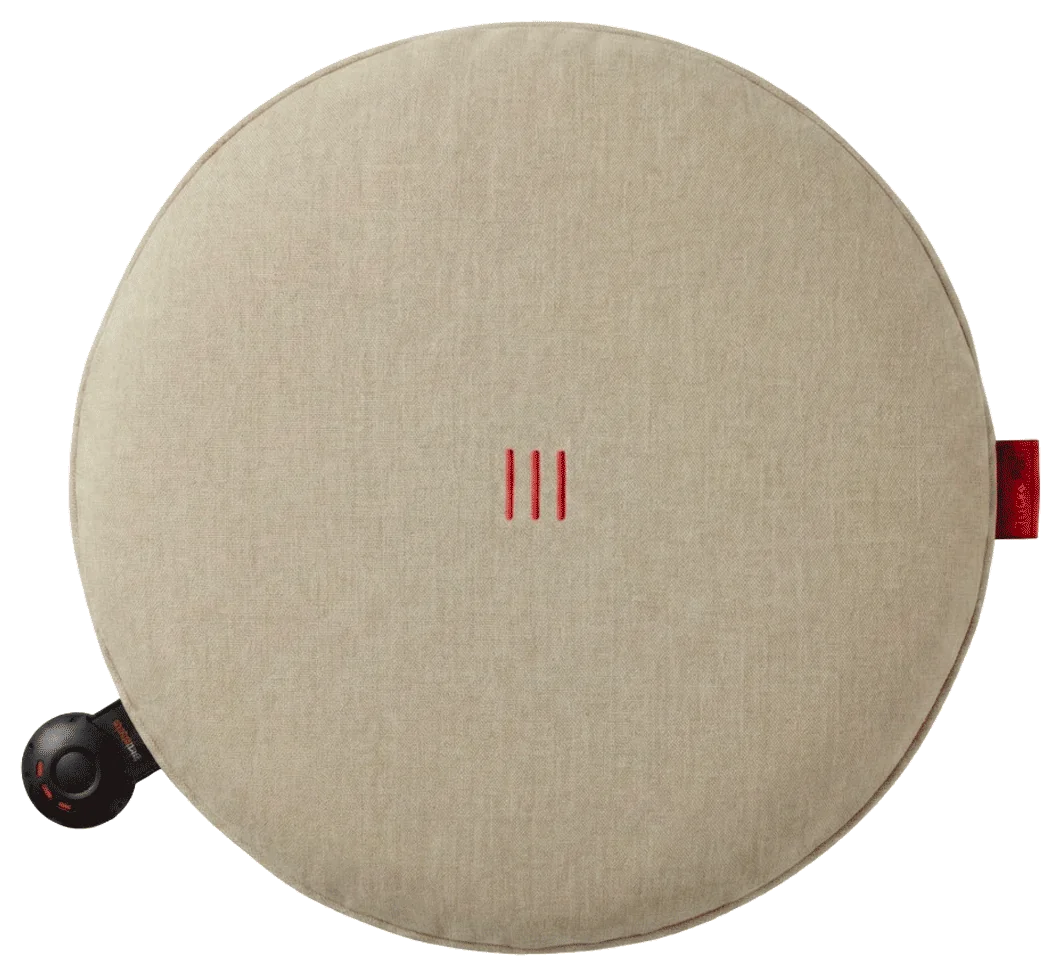 Heated cushion Heatme SMART round Ø40 – Sand Photo of Heated cushion Heatme SMART for outdoor heated terrace