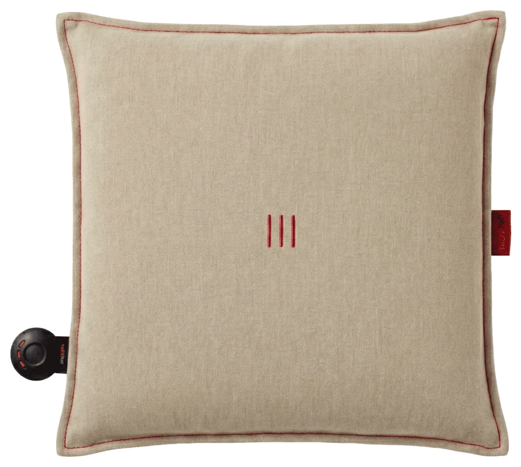 Heated cushion Heatme SMART 40×40 – Sand Photo of Heated cushion Heatme SMART for outdoor heated terrace